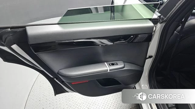Hyundai Grandeur (GN7) id 4528155 из Кореи 17