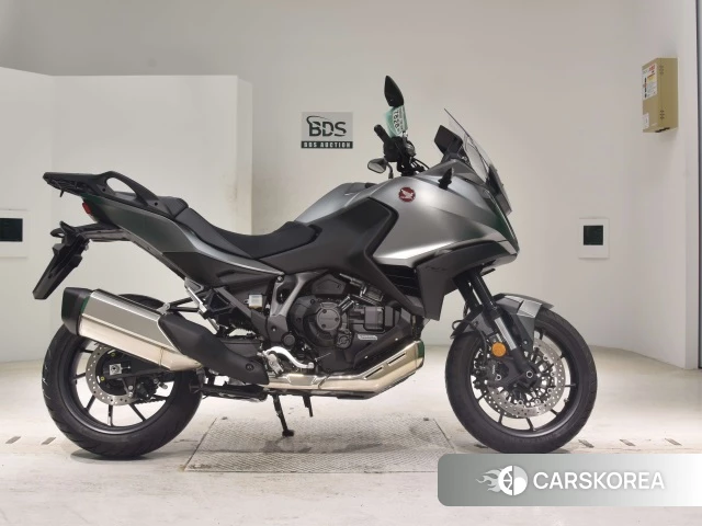 Проданный Honda NT1100 2024 из Японии