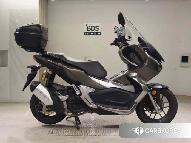 Проданный Honda ADV150 2019 из Японии
