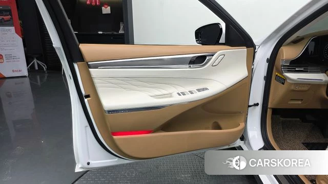 Hyundai The New Grandeur IG id 4424123 из Кореи 17