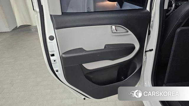 Kia The New Kia Ray id 4623696 из Кореи 17