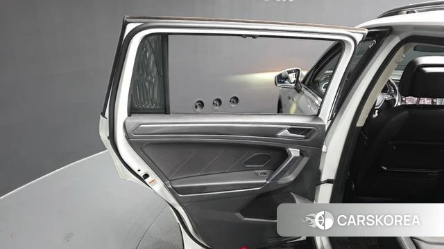 Volkswagen Tiguan Allspace id 4769795 из Кореи 17
