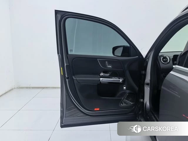 Mercedes-Benz GLB id 4253366 из Китая 17