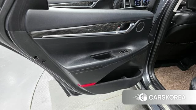 Hyundai Grandeur IG id 4225696 из Кореи 17