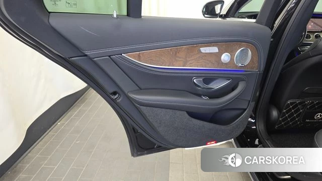 Mercedes-Benz E-Class W213 id 4430000 из Кореи 17