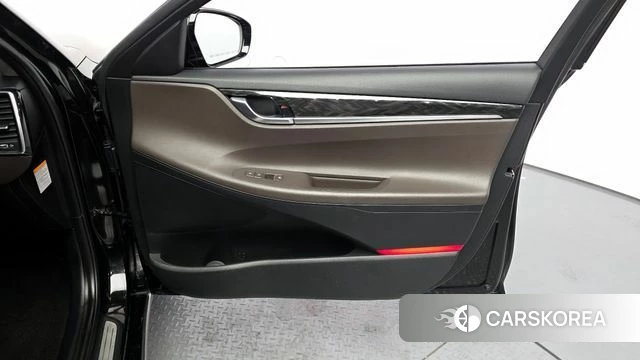 Hyundai Grandeur IG Hybrid id 4196696 из Кореи 17