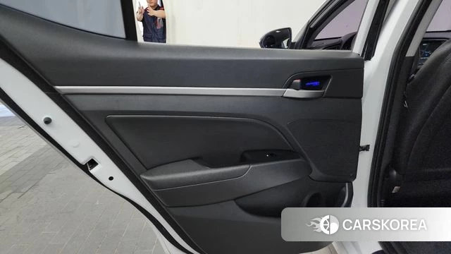 Hyundai Avante AD id 4596142 из Кореи 17