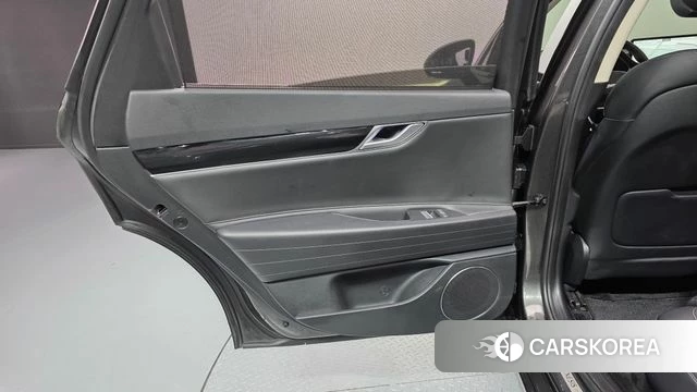 Genesis G80 (RG3) id 4292932 из Кореи 17
