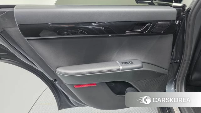 Hyundai Grandeur Hybrid (GN7) id 4602982 из Кореи 17