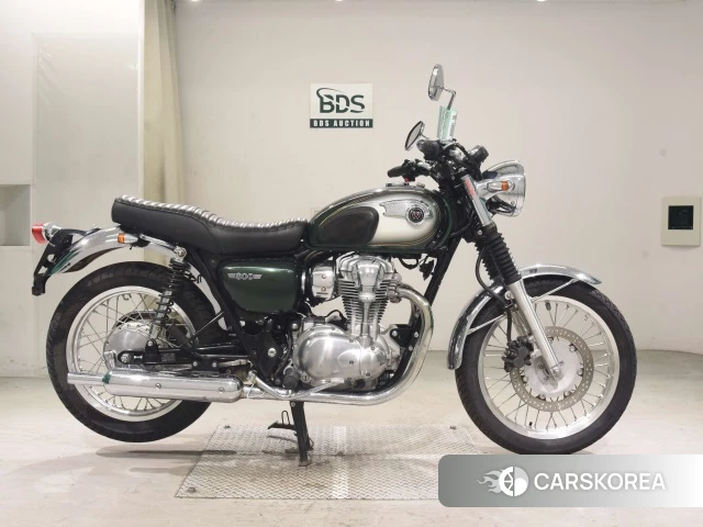 Проданный Kawasaki W800 2013 из Японии