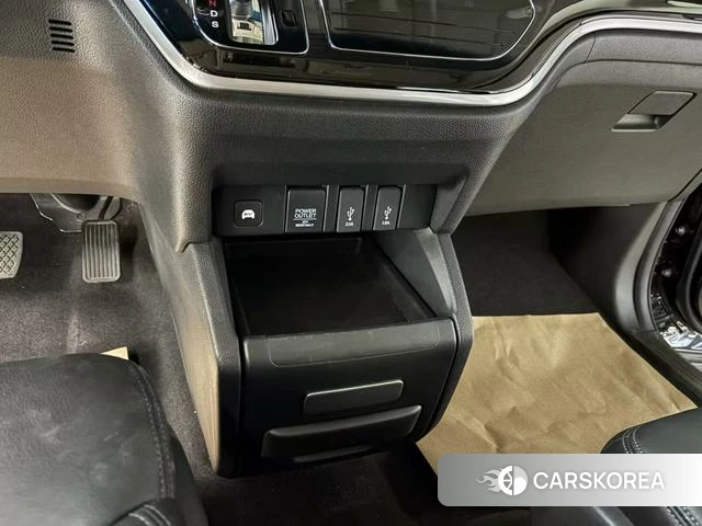 Honda Odyssey id 4220650 из Китая 17