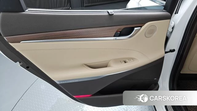 Hyundai Grandeur IG id 4615068 из Кореи 17