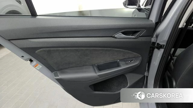 Volkswagen Golf 8th Generation id 4266865 из Кореи 17