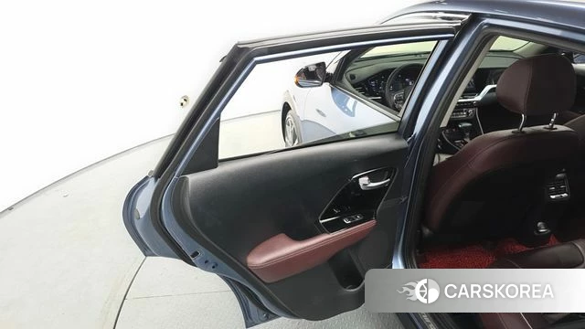 Kia The New Niro id 4203568 из Кореи 17