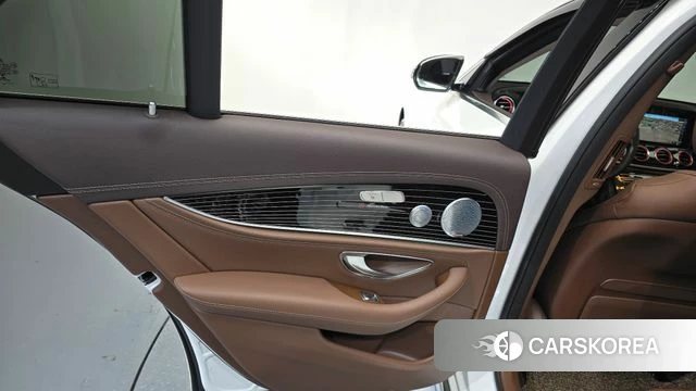 Mercedes-Benz E-Class W213 id 4435754 из Кореи 17