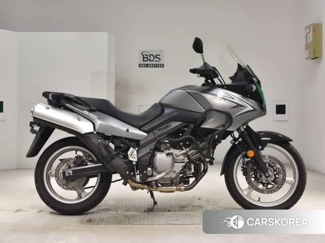 Проданный Suzuki V-STROM 650 DL650 ABS 2010 из Японии