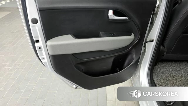 Kia The New Ray id 4411278 из Кореи 17