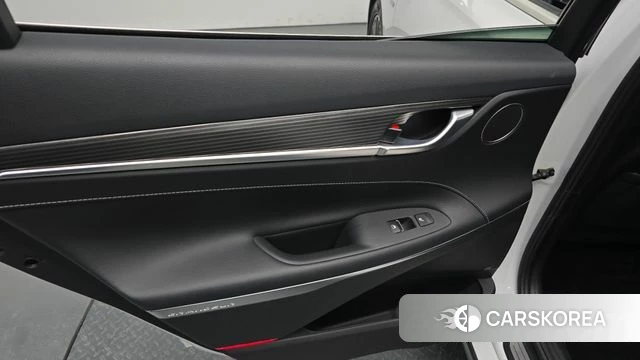 Hyundai Grandeur IG Hybrid id 4411083 из Кореи 17