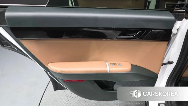 Hyundai Grandeur Hybrid (GN7) id 4500241 из Кореи 17