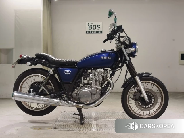 Проданный Yamaha SR400 id 4168851 из Японии