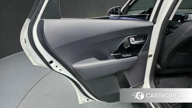 Kia Niro EV id 4202901 из Кореи 17