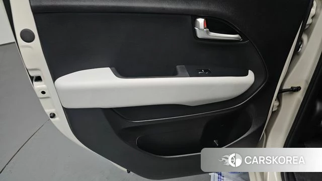 Kia The New Kia Ray id 4650304 из Кореи 17
