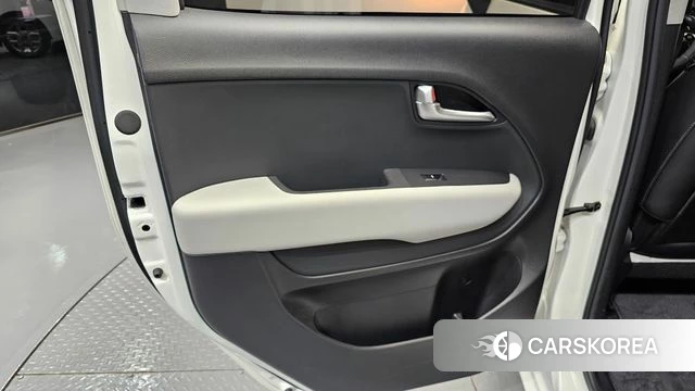 Kia The New Kia Ray id 4360419 из Кореи 17