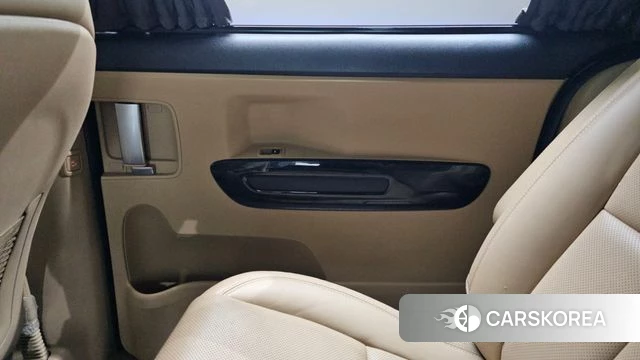 Kia The New Carnival id 4530234 из Кореи 17