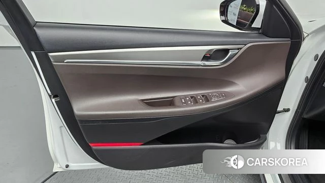 Hyundai The New Grandeur IG id 4573960 из Кореи 17