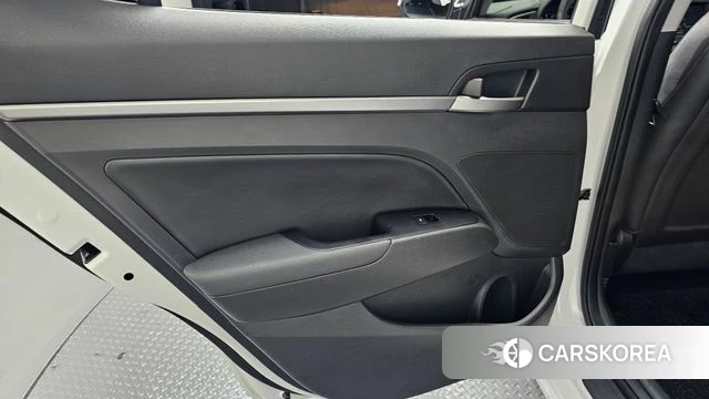 Hyundai Avante AD id 4430621 из Кореи 17