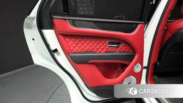 Bentley Bentayga id 4186380 из Кореи 17