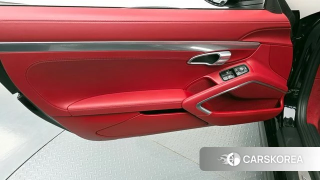 Porsche 718 Boxster id 4195530 из Кореи 17