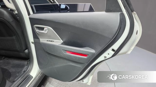 Kia Niro Plus id 4579546 из Кореи 17