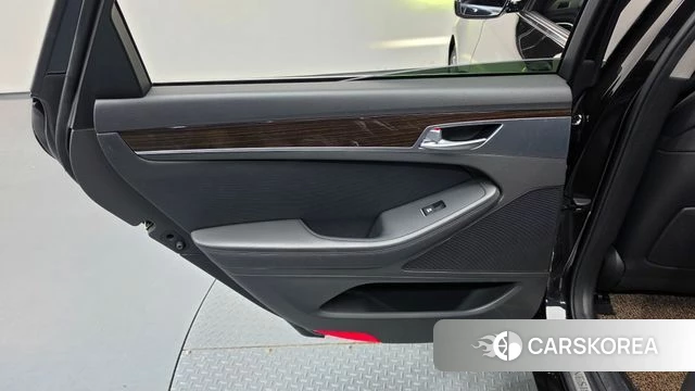Genesis G80 id 4684420 из Кореи 17