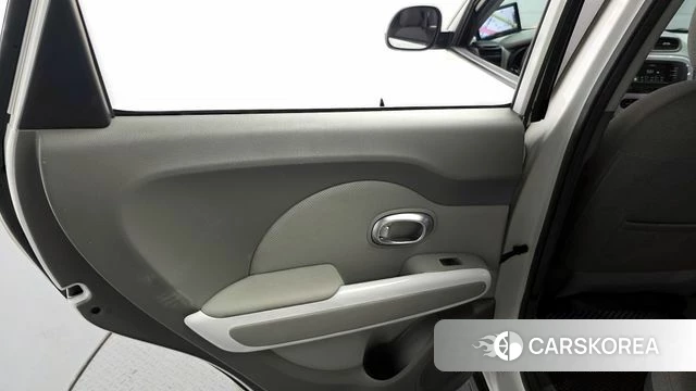 Kia Soul EV id 4397824 из Кореи 17