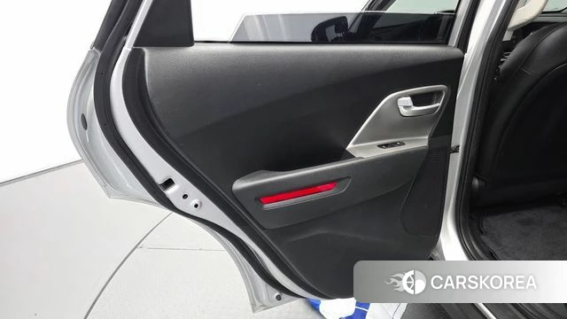 Kia Niro Plus id 4854782 из Кореи 17