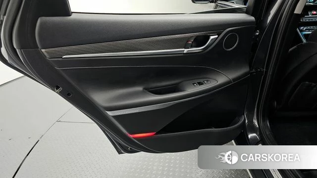 Hyundai Grandeur IG Hybrid id 4203726 из Кореи 17