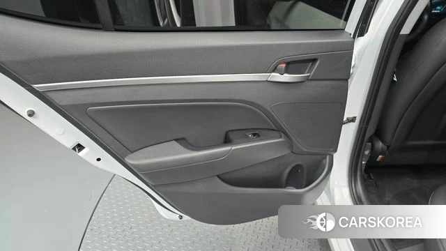 Hyundai The New Avante AD id 4520616 из Кореи 17