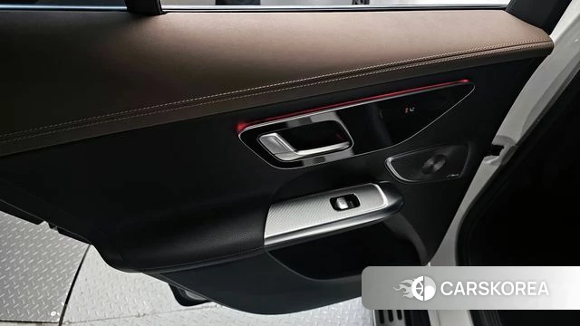 Mercedes-Benz EQE SUV X294 id 4242943 из Кореи 17