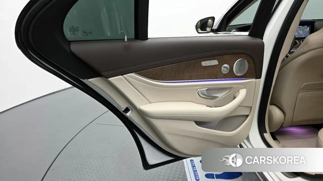 Mercedes-Benz E-Class W213 id 4339335 из Кореи 17