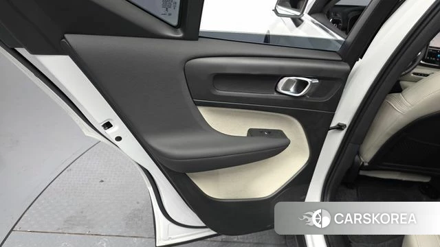 Volvo XC40 id 4752783 из Кореи 17