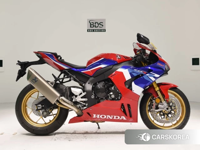 Проданный Honda CBR1000RR-R FIREBLADE SP 2024 из Японии