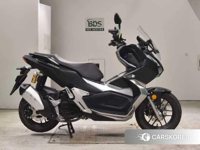 Проданный Honda ADV150 2019 из Японии, фото 2