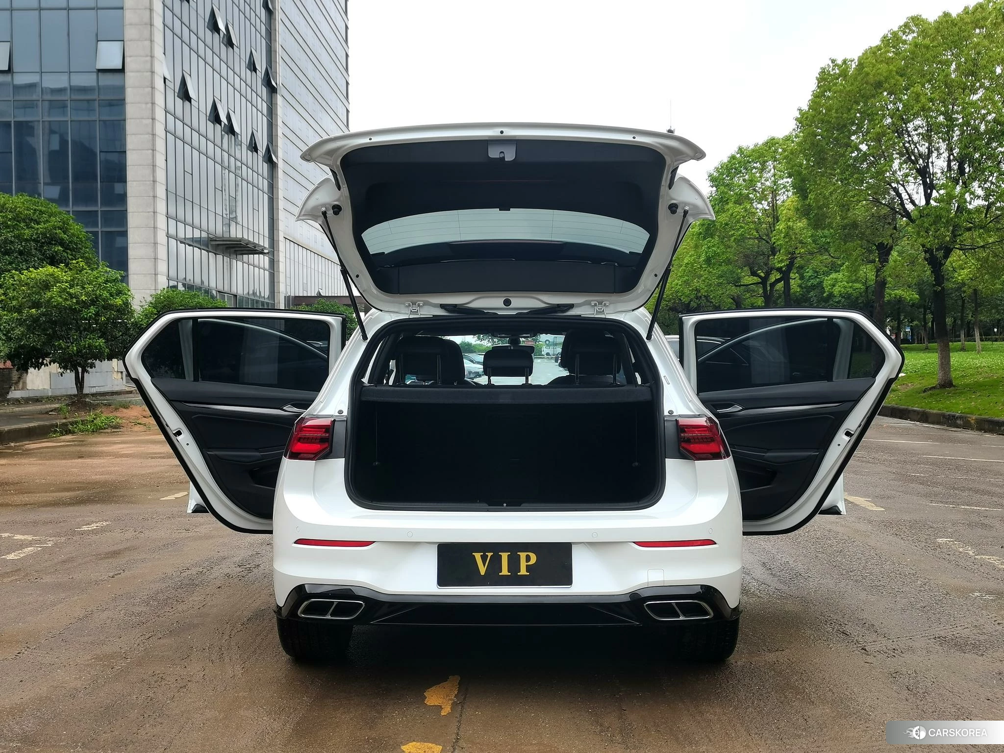 Volkswagen Golf id 4487136 из Китая 17