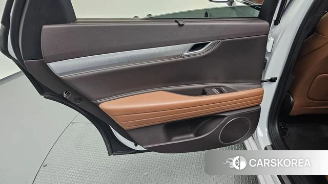 Genesis G80 (RG3) id 4592707 из Кореи 17