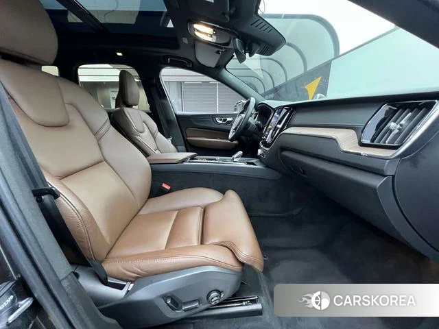 Volvo XC60 id 4207682 из Китая 17