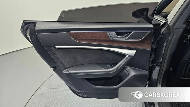 Audi A7 (4K) id 4350168 из Кореи 17
