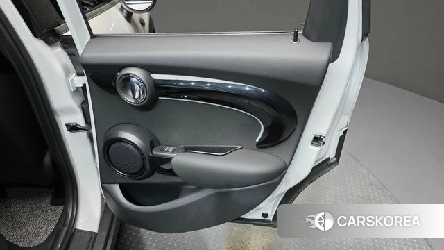 Mini Cooper id 4223237 из Кореи 17