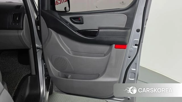 Hyundai The New Grand Starex id 4363484 из Кореи 17