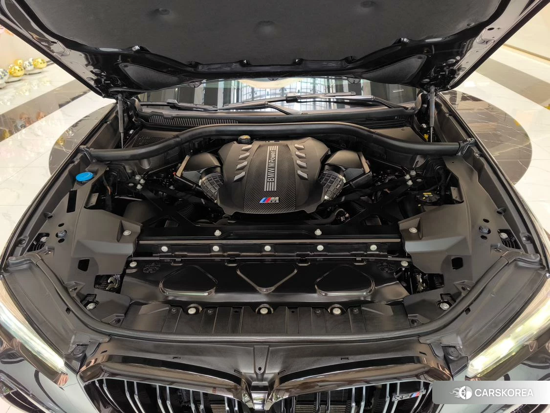 BMW X5 M id 4498886 из Китая 17